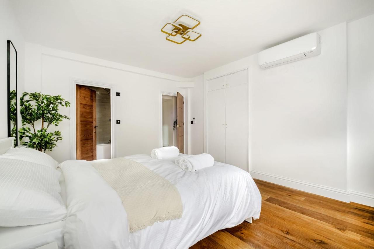 לונדון First Class Living Experience Luxury In Harley St מראה חיצוני תמונה