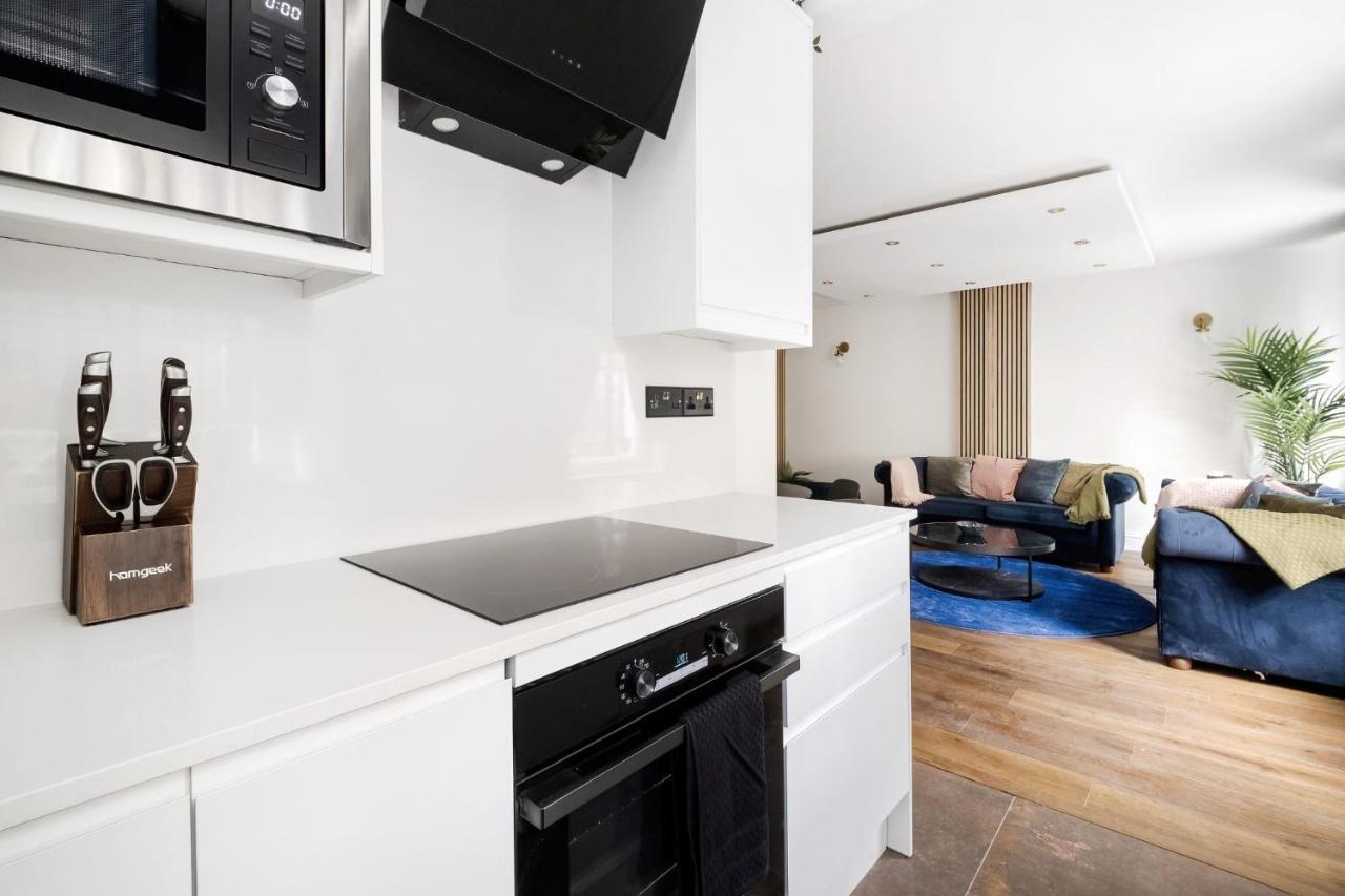 לונדון First Class Living Experience Luxury In Harley St מראה חיצוני תמונה